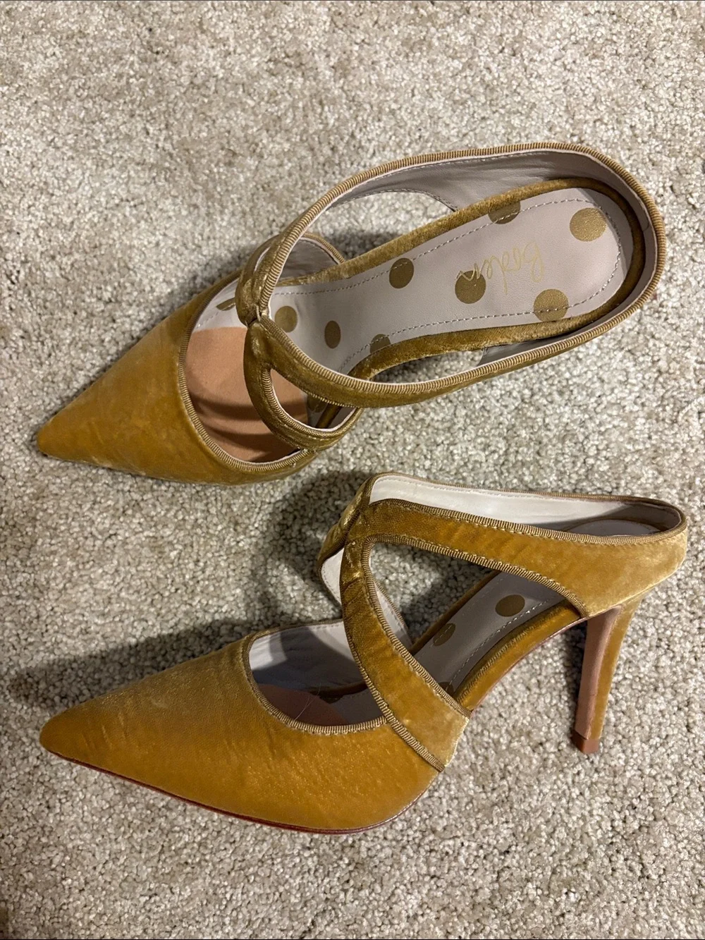 BODEN Kelsey Velvet Pointed-Toe Slingback Heels in Mustard
